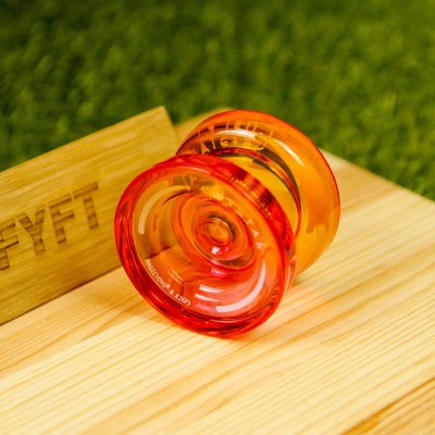 Crystal K2 MagicYoyo plastové freestyle yoyo Barva 7