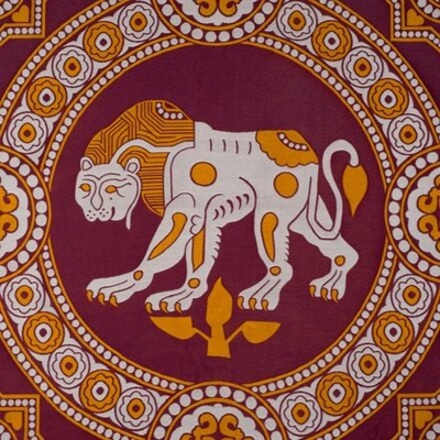 Byzantské hedvábí se lvem svatého Juliána, samitum, purpurové