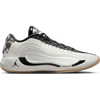 Air Jordan Баскетболни кецове Air Jordan Men's Luka Basketball Trainers - White/Gold