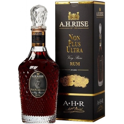 A.H. Riise Non Plus Ultra 42% 0,7 l (holá láhev)