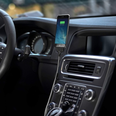 Fuse Chicken Bobine Auto - стоманен Lightning кабел (с щипки за кола) и док станция за iPhone, iPad, iPod с Lightning (сребрист)