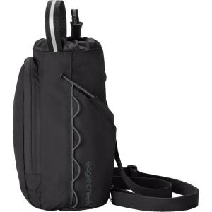 Eagle Creek Чанта за рамо Eagle creek Ranger Water Bottle Sling Shoulder bag - Black - размер 2 l (510-7371-0111)