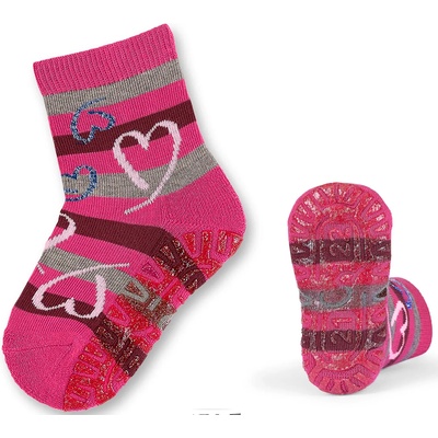 Sterntaler Детски чорапи със силиконова подметка Sterntaler - Със сърчица, 25/26, 3-4 години (8131716-745)