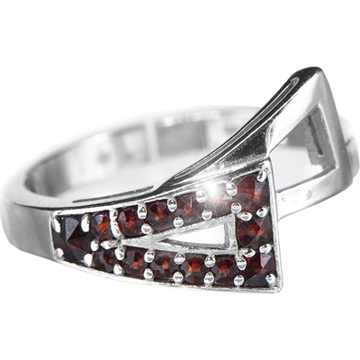 Český granát stříbrný prsten 121006