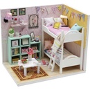 Dvěděti miniatura domečku Cynthiin prázdninový pokoj