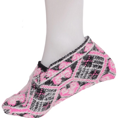 Домашни плетени терлици в розово, бяло и черно