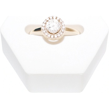 Златен пръстен