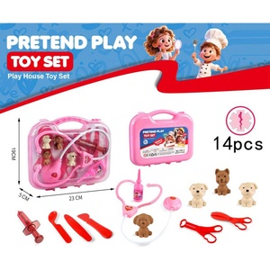 Armtoys ДОКТОРСКИ КОМПЛЕКТ С 4 КУЧЕНЦА В КУФАР - armtoys
