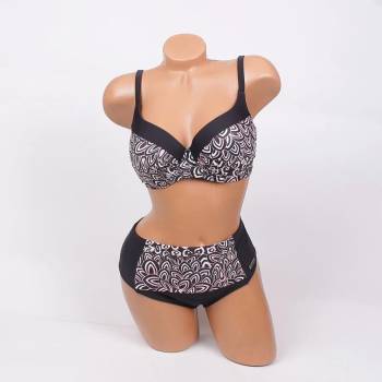 Image 1 of Стилен бански в черно с бледорозова декорация - чашка С