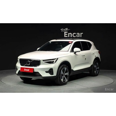 Volvo XC40 B4 Ultra Bright