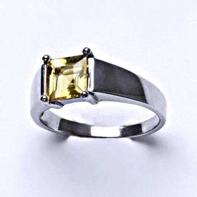 Čištín Stříbrný přírodní citrín pálený prstýnek ze stříbra T 1404