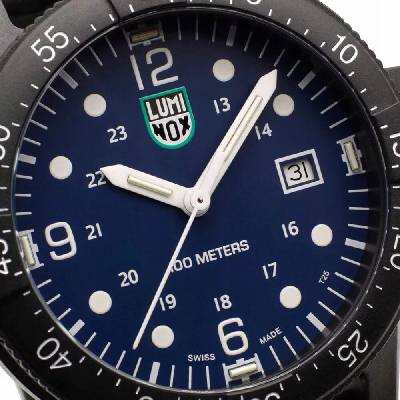 Luminox 2003