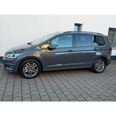 Volkswagen Touran 1.5 TSI DSG 110 kW