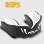 Venum | Официален Вносител за България Детски Протектор за Уста Venum Challenger Kids Mouthguard Black/White