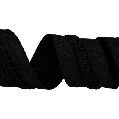 Zip spirálový šíře 10mm metráž černý
