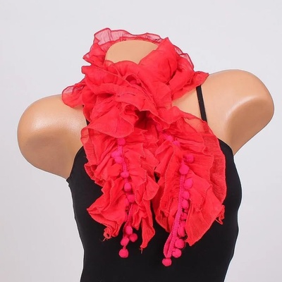 Дамски шал в ярко червено с ефектни топчета