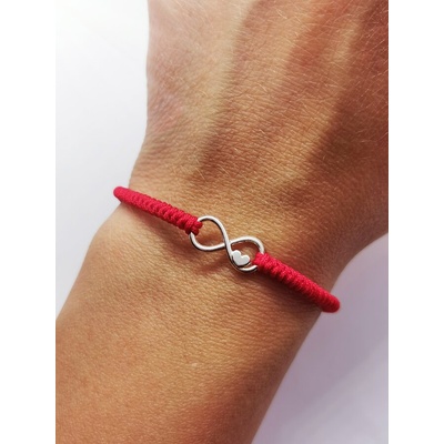 Сребърна безкрайност с червен конец