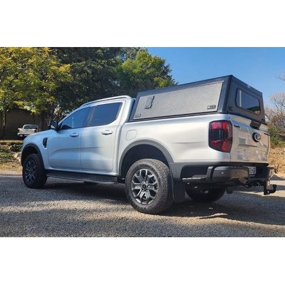 Hardtop hliníkový Ford Ranger (2012-2022) Double cab Profilovaný plech Izolovaný Bez osvětlení