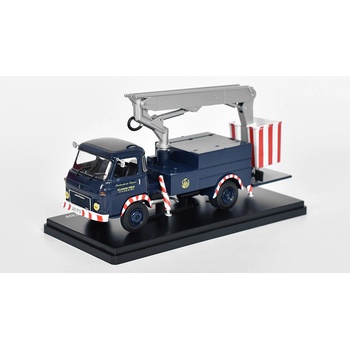 Saviem SG 4 R 35 Elevateur a Nacelle EDFHachette časopis s modelem 1:43