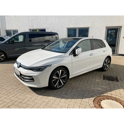 Volkswagen Golf 1.5 Style DSG 110 kW