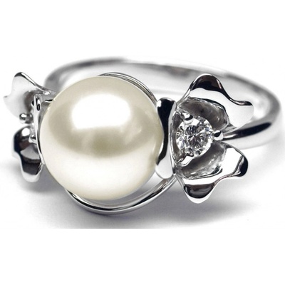 Klenoty Budín Ručně vyrobený prsten květ z bílého zlata se sladk. perlou a diamanty J 28491 17