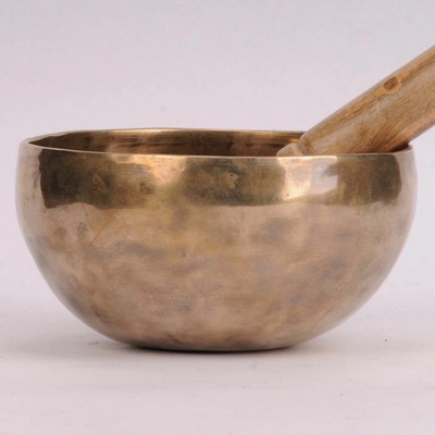 Tibetská mísa 610 g průměr 14,5 cm ručně tepaná tón E – Zboží Dáma