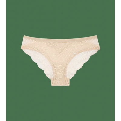Triumph Amourette Charm Brazilian01 6720 0036
