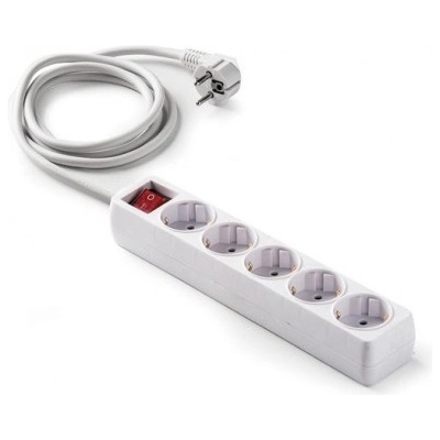 Famatel 5 Plug 3 m Switch (9/805)