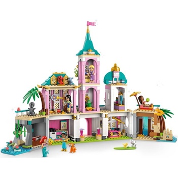Image 1 of LEGO® Disney Princess™ - Princess Castle & Royal Pets (43267)