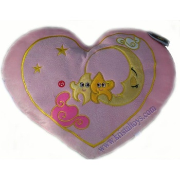 Малко плюшено сърце с двойка духчета на луна