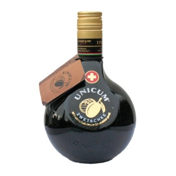 Zwack Unicum Švestka 34,5% 0,7 l (holá láhev)