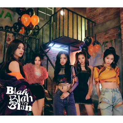 Daniel Shopping s. r. o ITZY: Blah Blah Blah (Type B) - CD+DVD (055631)