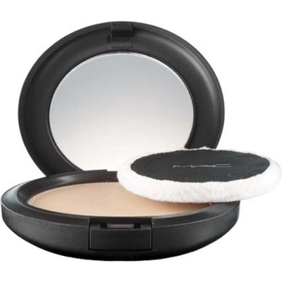 MAC Cosmetics Studio Tech púder Medium Dark 12 g