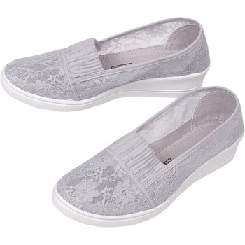 Летни дантелени обувки в сив цвят