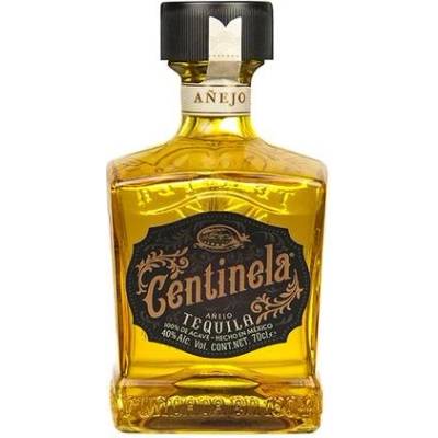 Centinela Añejo 40% 0,7 l (holá láhev)