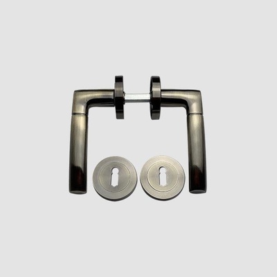 Trebor Kľučka KORA (Colima) rozeta kľúčová Patina