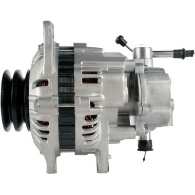 Alternátor HELLA 8EL 012 429-851 (8EL012429851)