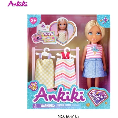 Ankiki bábika so stojanom na oblečenie