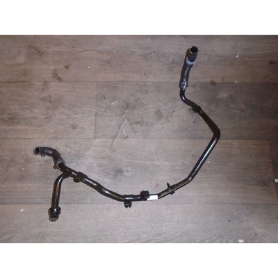 trubka vodní AUDI A5 8W6 F5 2,0 TDi 04L122157AQ