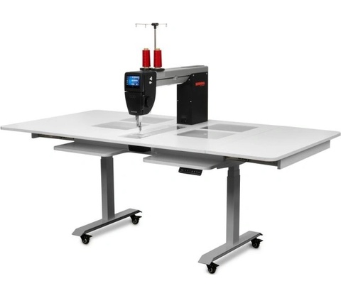 Bernina Q16