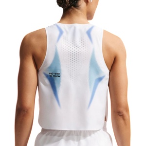 Nike AeroSwift crop - 11teamsports - 139,45 лв