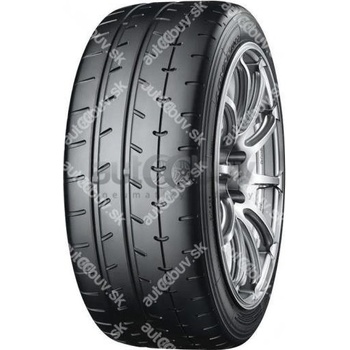 YOKOHAMA Advan A052 265/30 R19 93Y