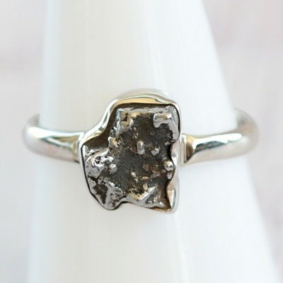 Nefertitis Meteorit Campo del Cielo prsten stříbro R2090