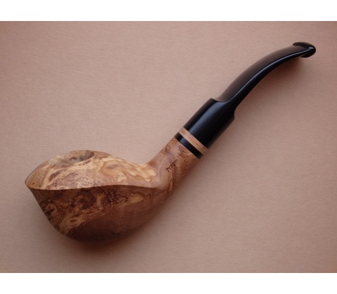 Prague pipe oliva