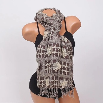 Image 1 of Тъмнокафяв шал с ефектни бежови цветя