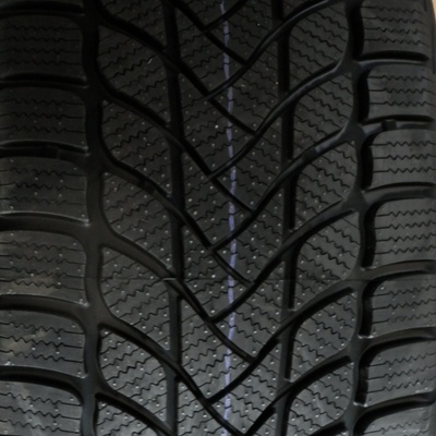 Landsail Winter Lander 225/55 R17 97H