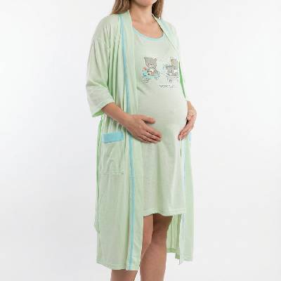 Зелен комплект за бременни нощница и халат с мечета