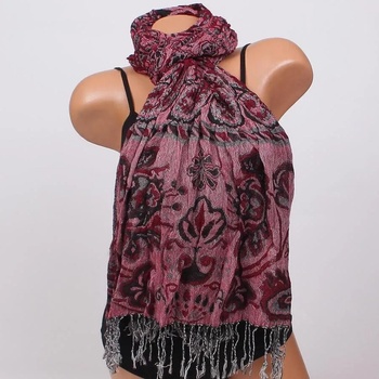 Image 1 of Зимен шал във винено червено и черно с флорални мотиви