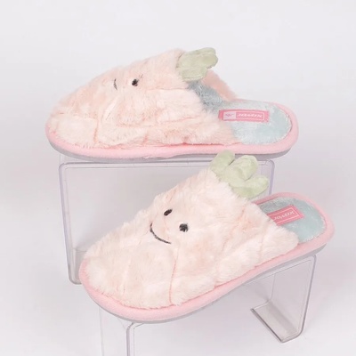 Плюшени пантофи в розов цвят - ананас