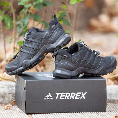 Adidas Мъжки спортни обувки terrex swift r2 gtx - cm7492